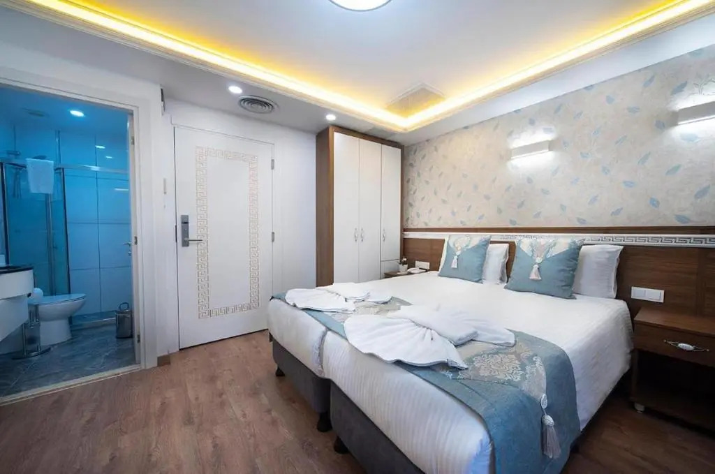 Lika Hotel - Superior Double or Twin Room - unforgettable holiday in Istanbul