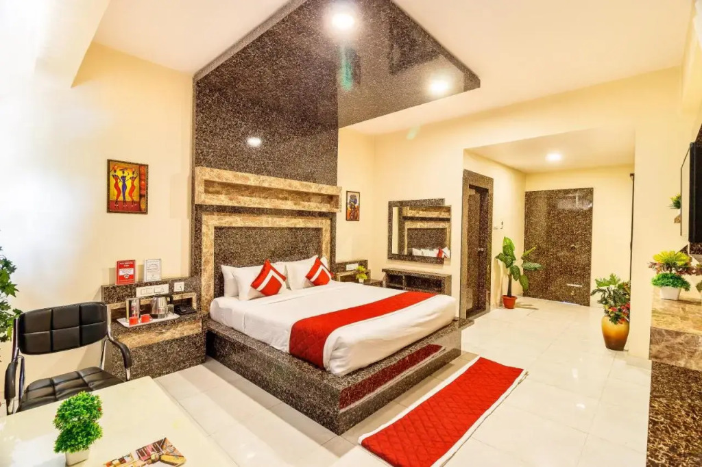 Octave Nest Inn