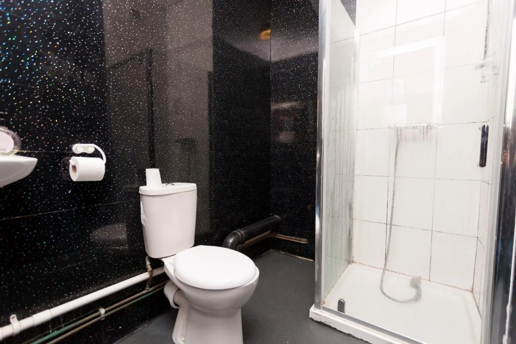 Budget Hostel