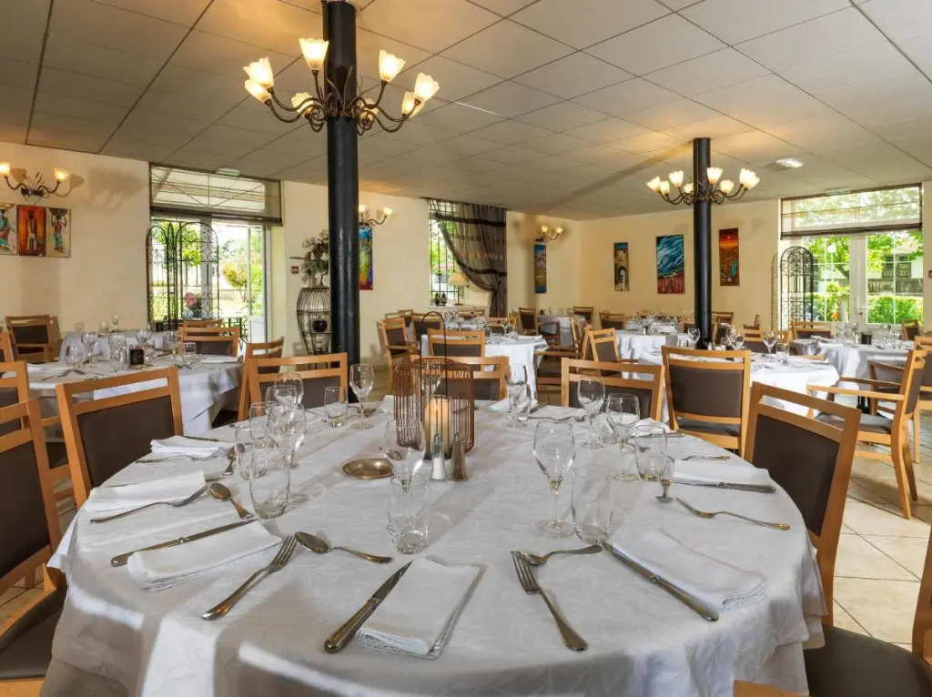 Logis Hôtel restaurant Les Minotiers