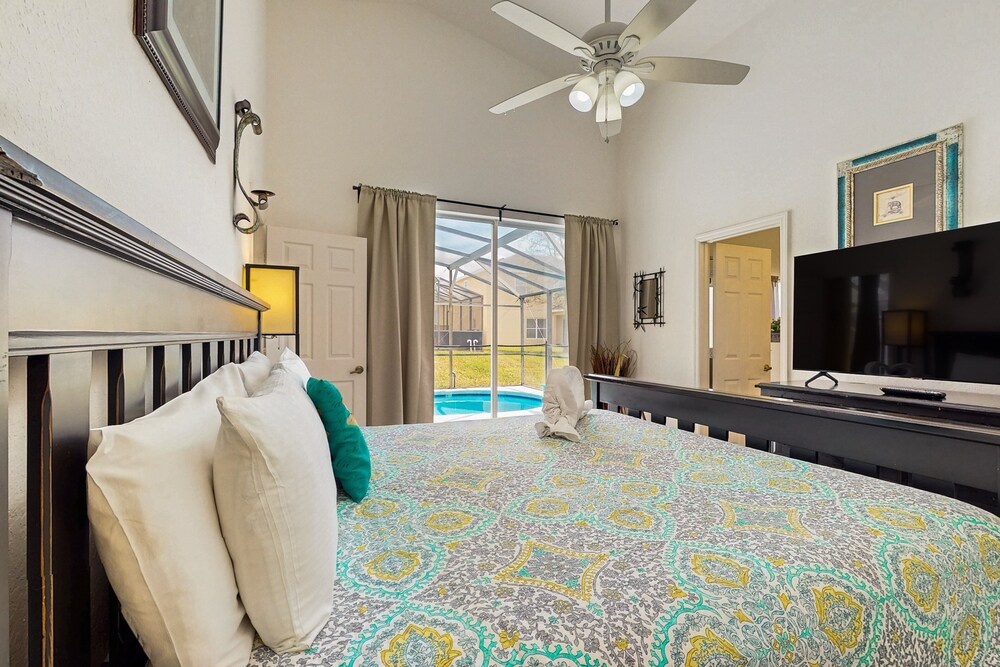 Home in Gated Community W/private Heated Pool, air Hockey, Tennis, Clubhouse