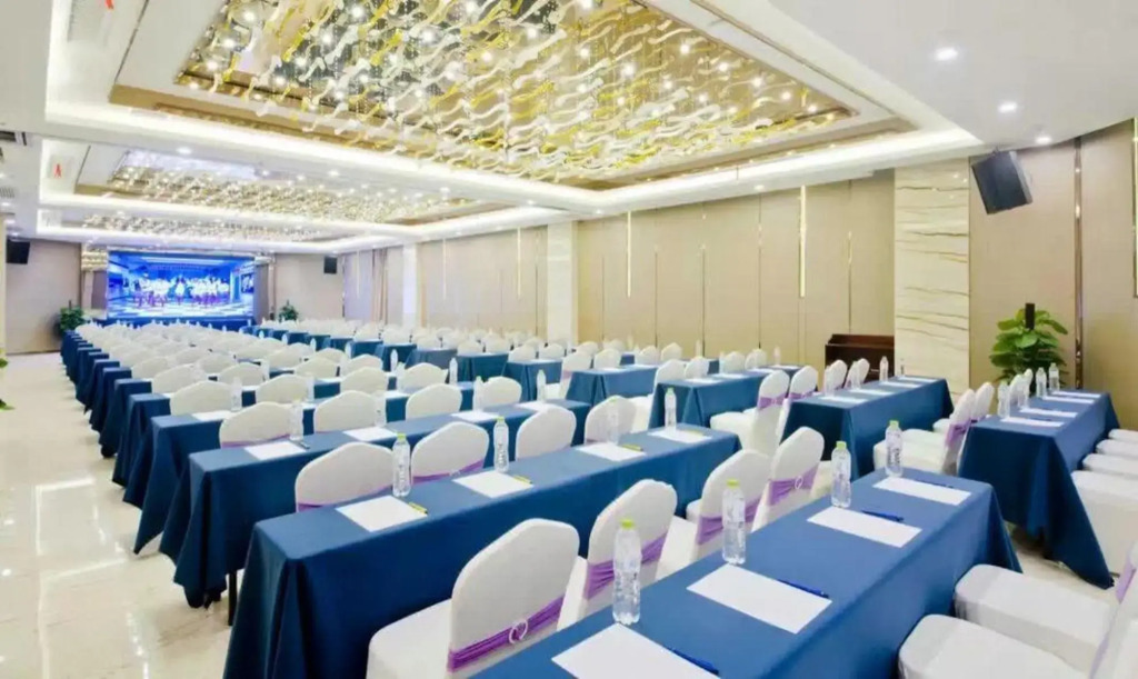 Huawen Yuexi Hotel