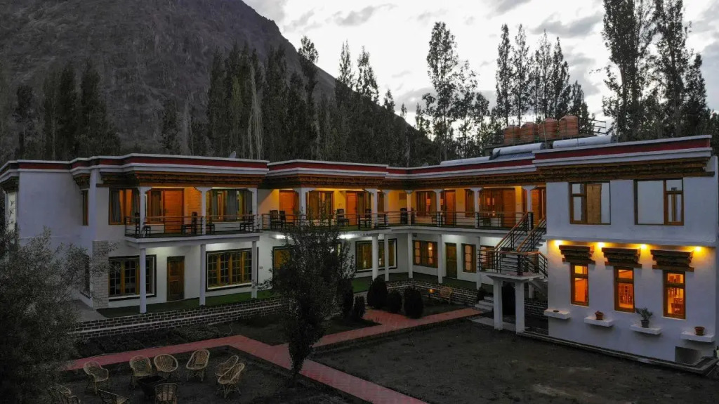 Hotel Nubra Residency - Hunder