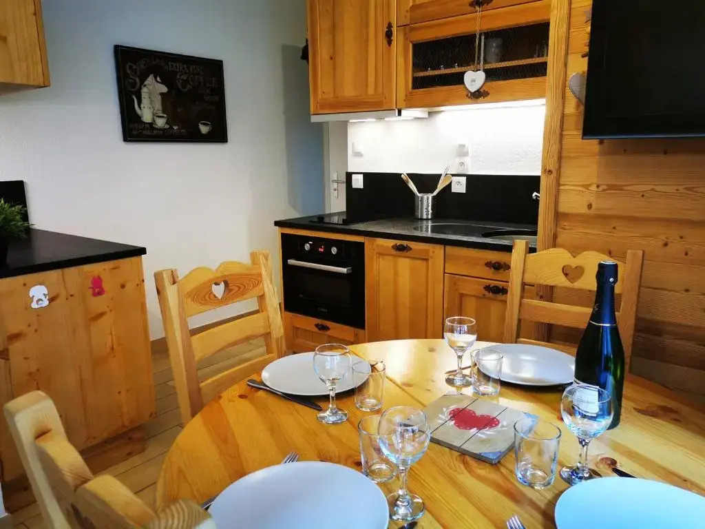 Appartement Les Gets, 2 pièces, 4 personnes - FR-1-598-90