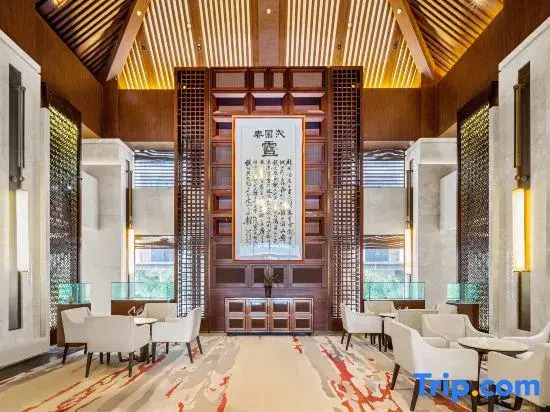 Rising Hot Spring Resort Kunming