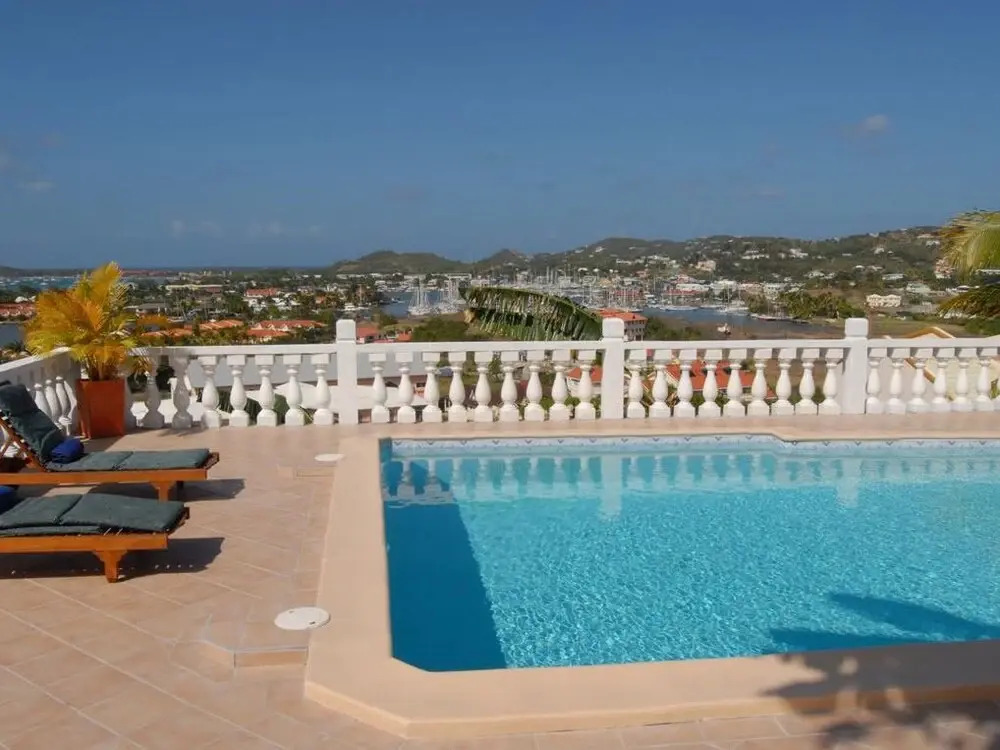 Rodney Bay Hotel
