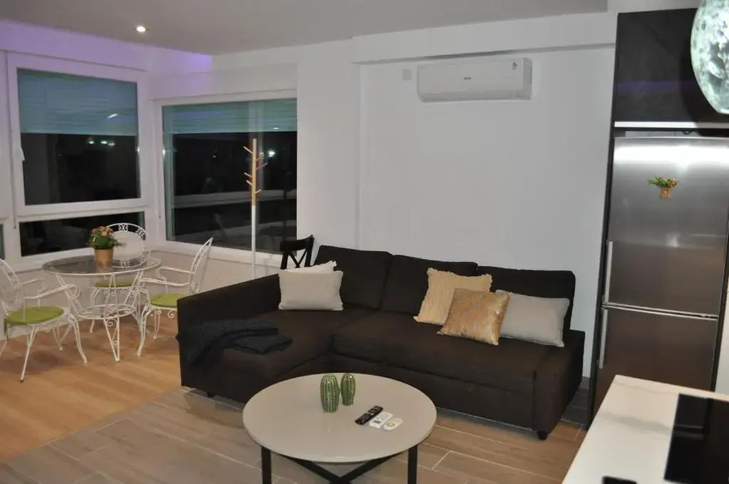 Premium Apartment Yumbo WIFI A/C