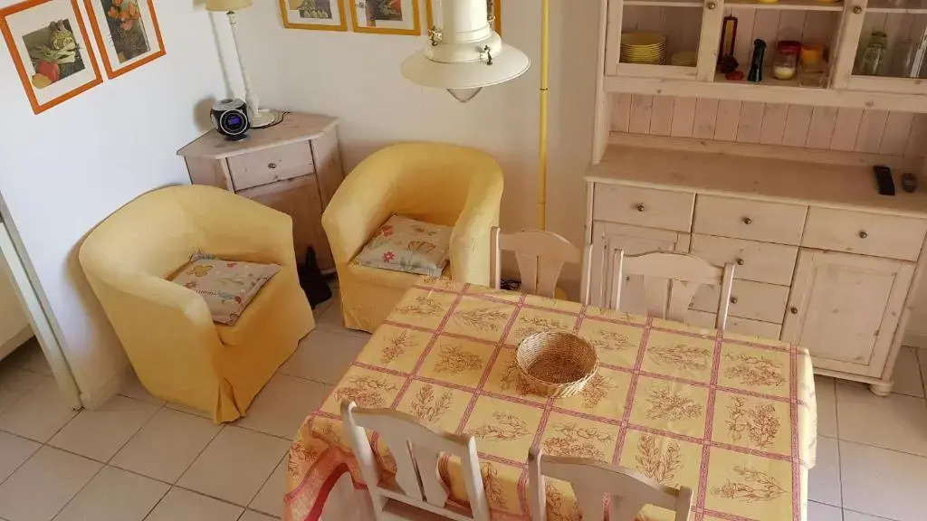 HM12 : Villa 3 pièces mezzanine 5 couchages NARBONNE-PLAGE