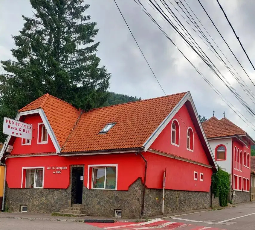 Pensiunea Rock and Red