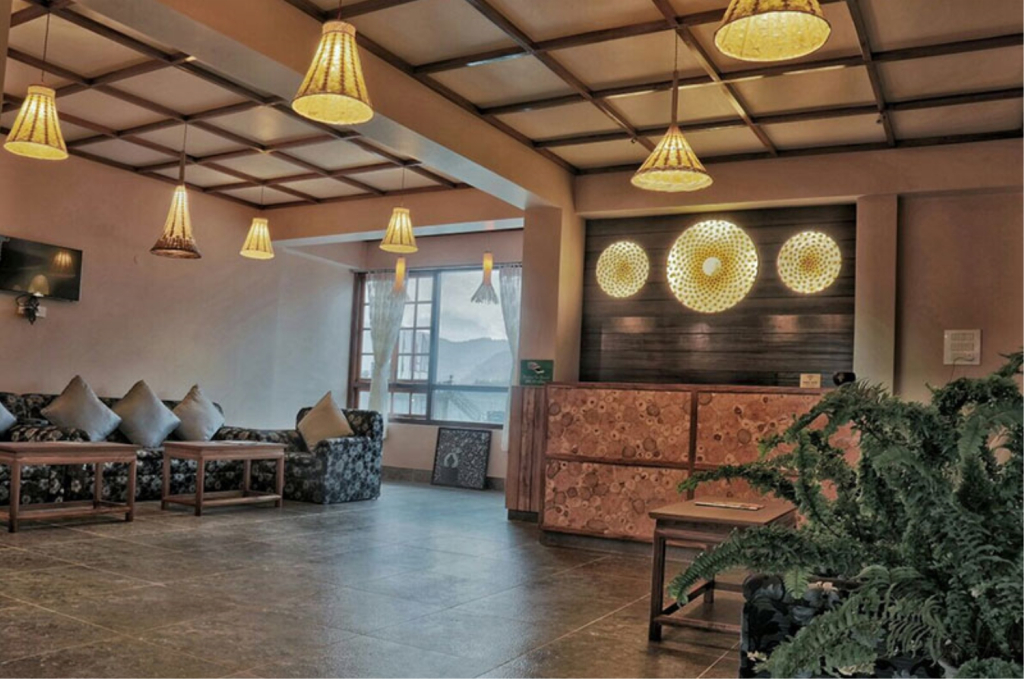 Hotel 100 Petals - Gangtok 12 mins from MG Marg