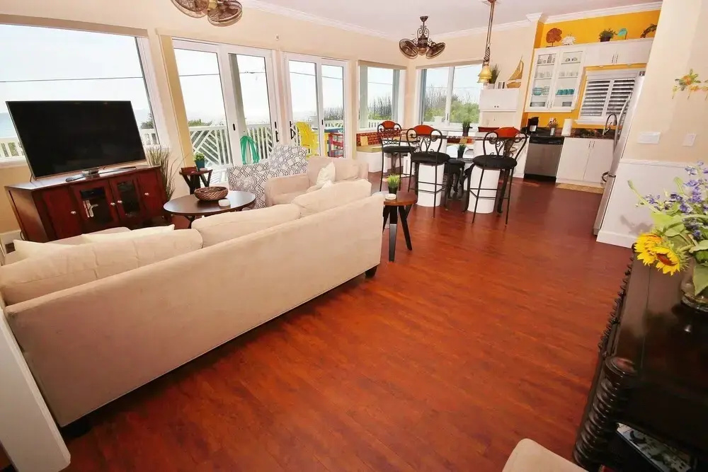 The Sunshine House Holiday home 3