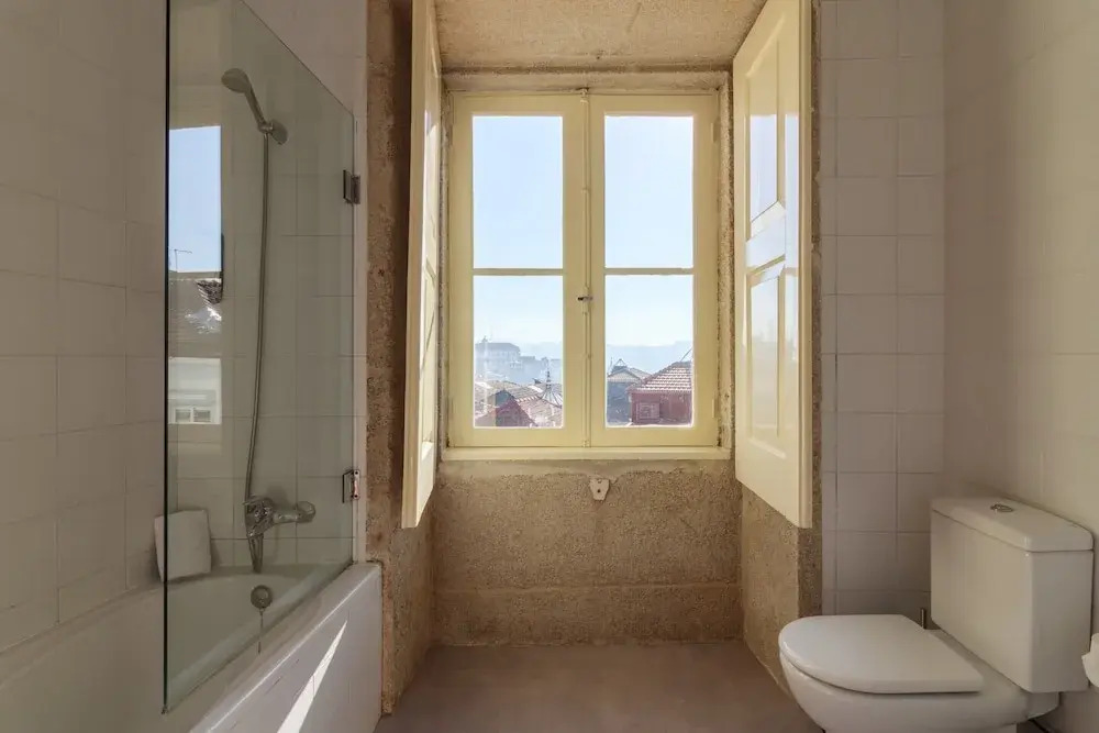 Charming 1-bedroom Apartment in Oporto