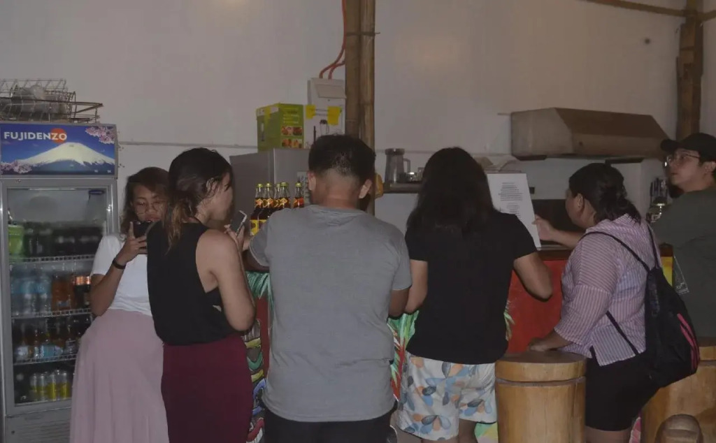Chill Out Hostel Boracay