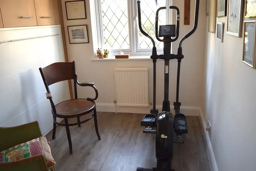 2 Bedroom Garden House in Tooting