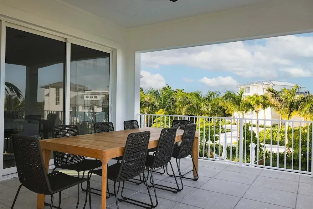 The Joyrise House at Solaire Lunara Bay