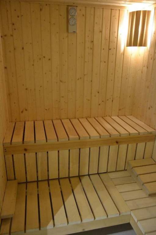 M Executive Residence & Boutique Hotel - Adults Only