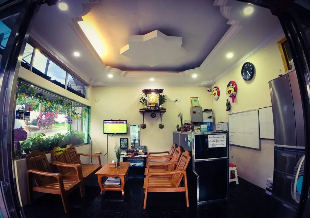 Pinlon Pann motel