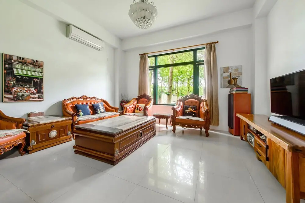 Kula House