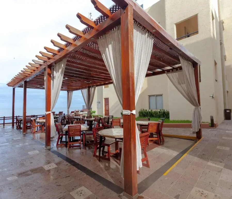 Zafiro Beach Boutique Resort