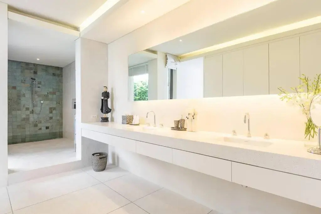 Ultimate Luxury Villa, Fantastic 180° Sea View !