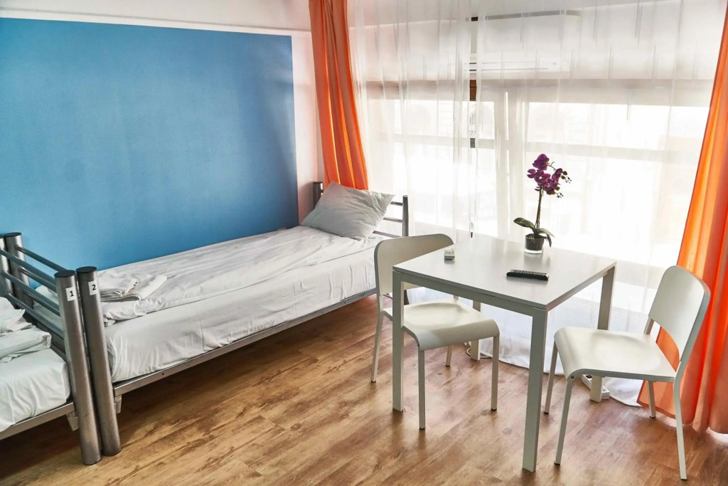 Center Hostel and Guest House