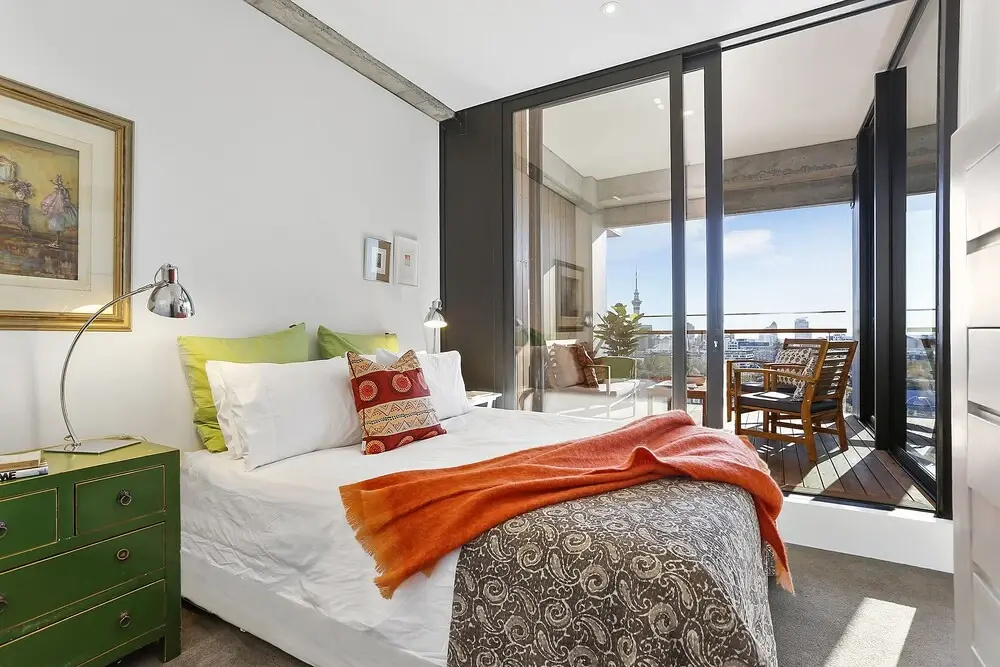 Modern Apartment With Amazing Views