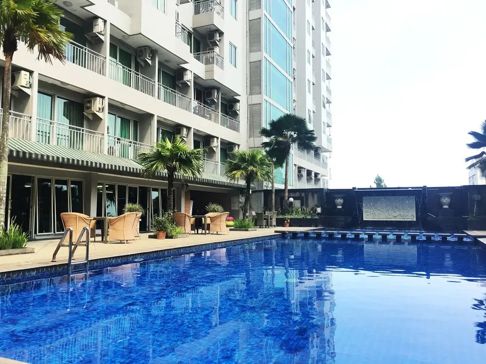 Luxurious Modern 2Br Apartment At Galeri Ciumbuleuit 1
