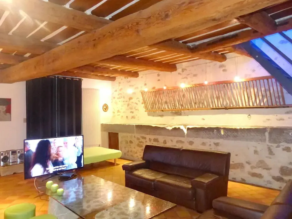 Villa With 5 Bedrooms in Uchaux, With Wonderful Mountain View, Private