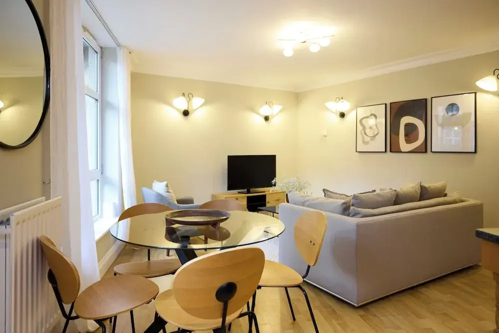 Lapwing Court Retreat