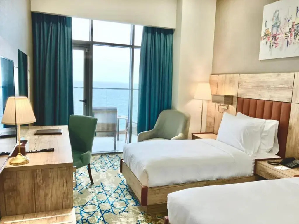 Waves Hotel