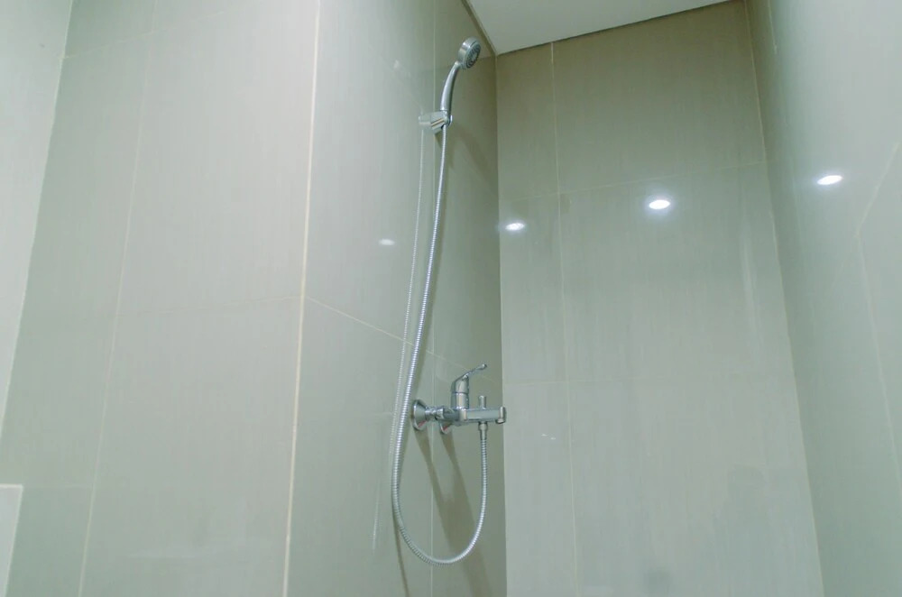 Stunning 1Br Without Living Room at Bintaro Embarcadero Suites Apartment
