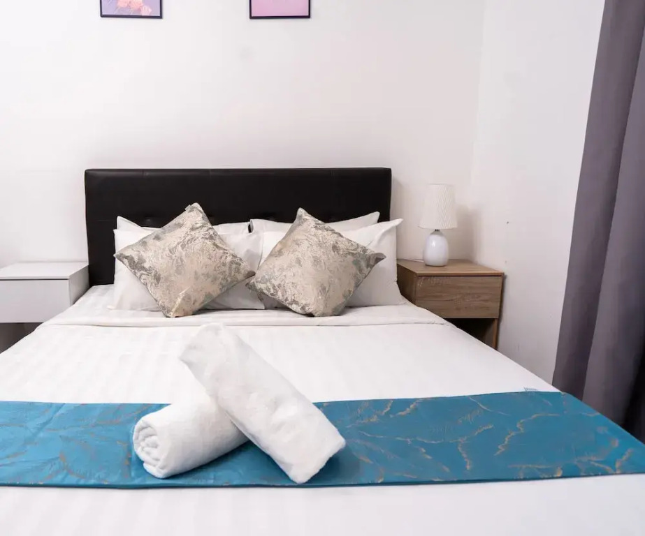 Neu Suites @ 3rdNvenue by Perfect Host