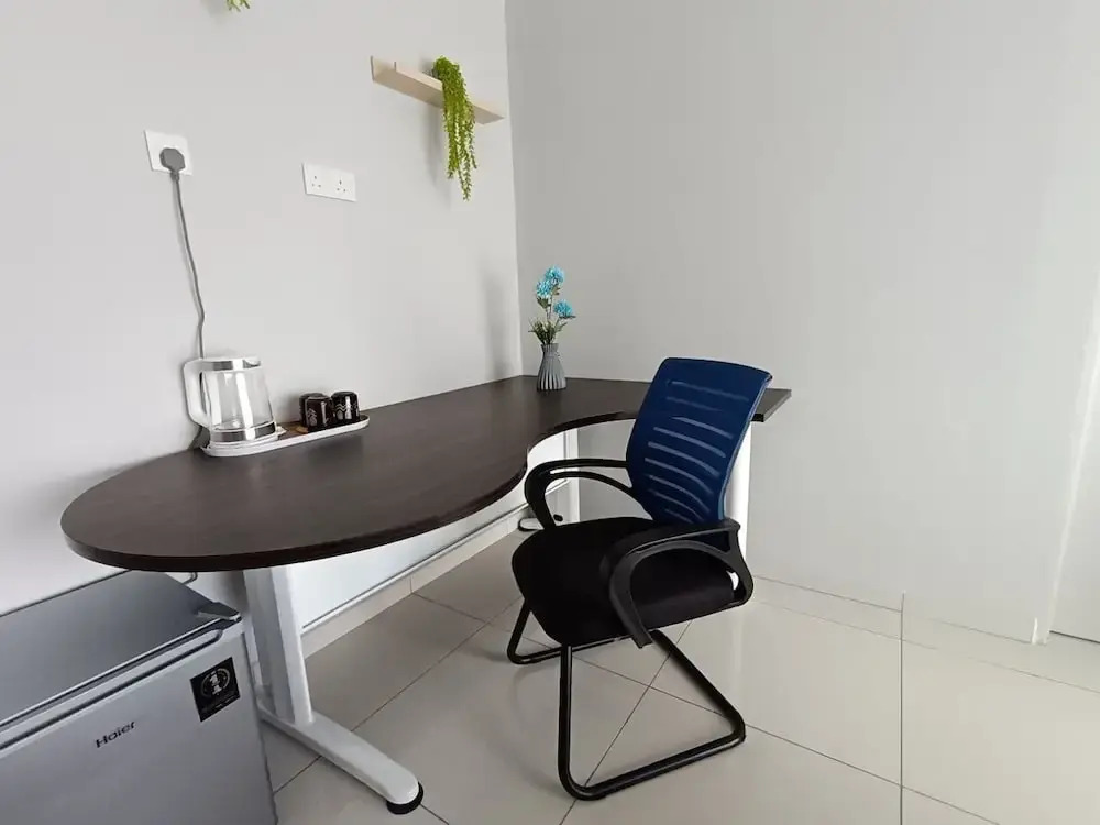The Horizon Ipoh Dual L12 by Grab A Stay