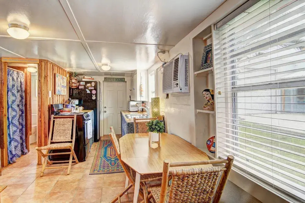 Seaweed Motel  NS731 - 1 Br Home