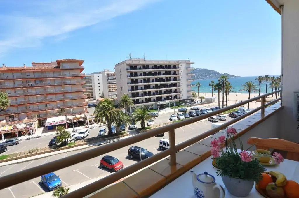 RNET - RHC3409 - Roses Costa Brava