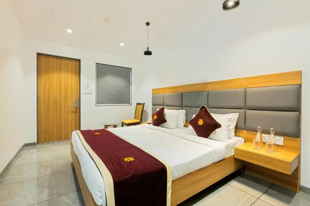 Gold Beach Villa