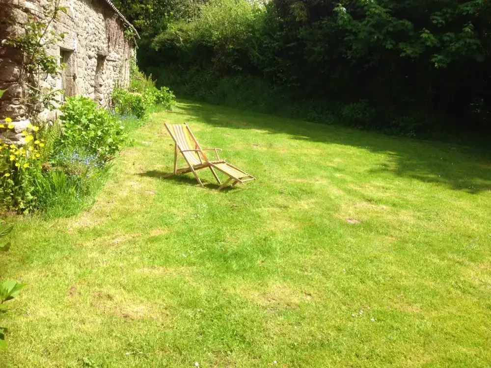 House With 2 Bedrooms in Berrien, With Furnished Garden - 40 km From t