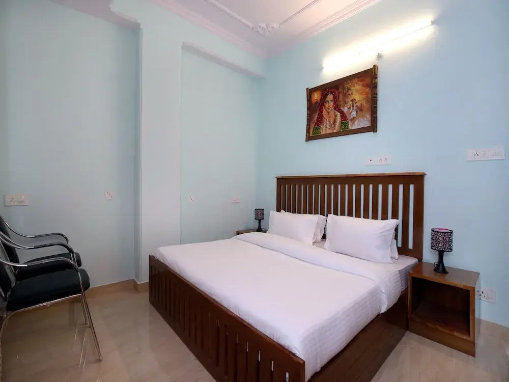 OYO 9838 Home 2BHK Whistling Pines Bharari