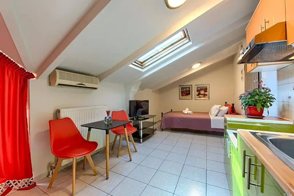 Alexias Apartments