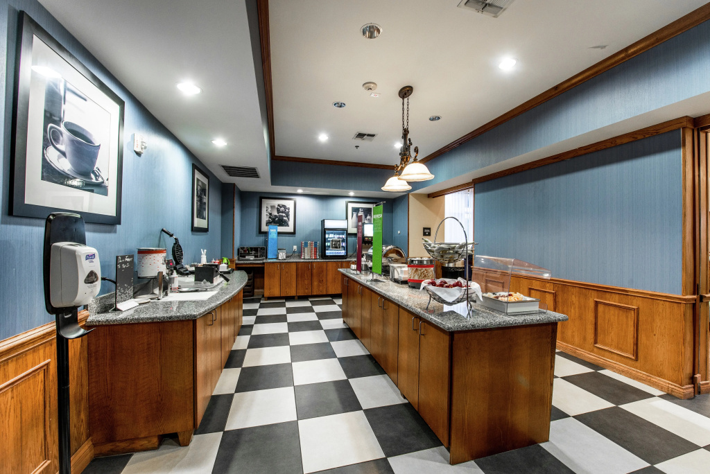 Hampton Inn Dallas-Rockwall