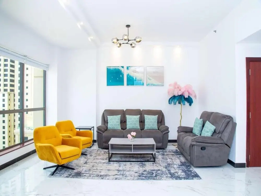 Lovely 3BR Unit w Beach View JBR