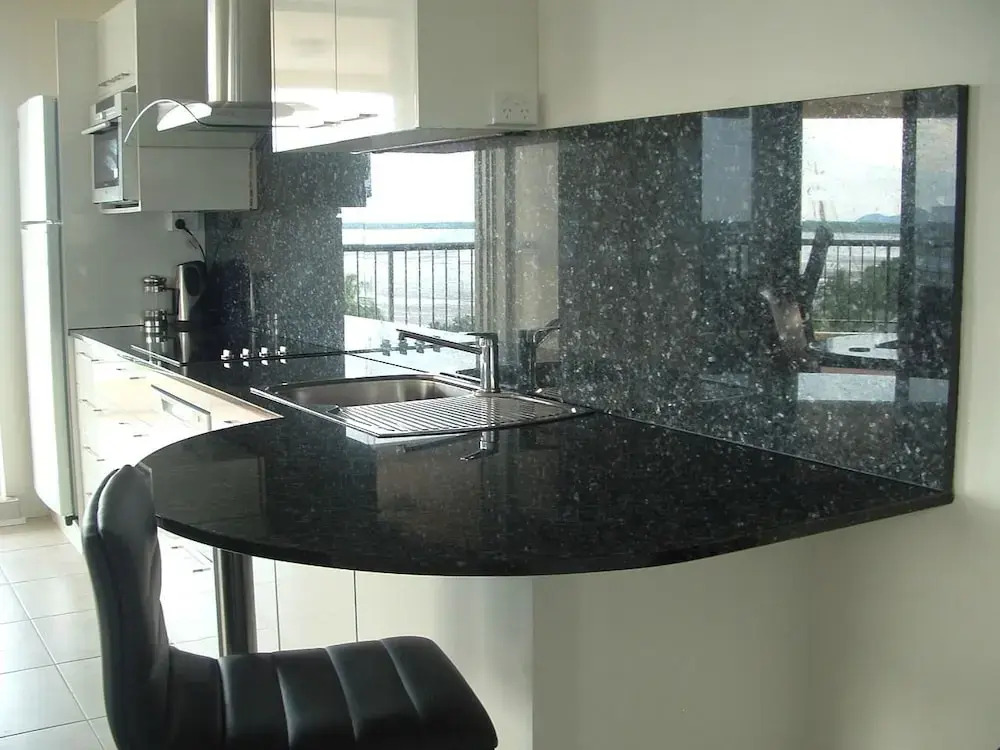 Cairns Apartment Esplanade Ocean Views