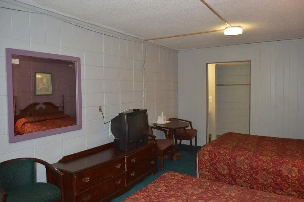 Seminole Inn