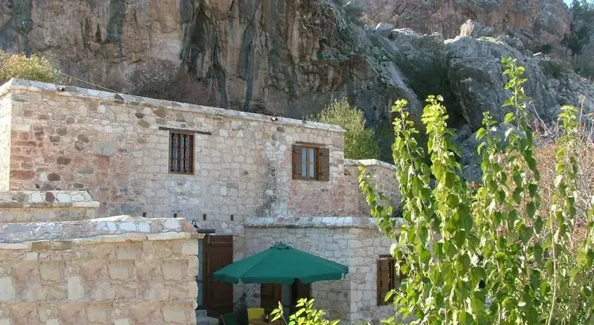 Androniki House