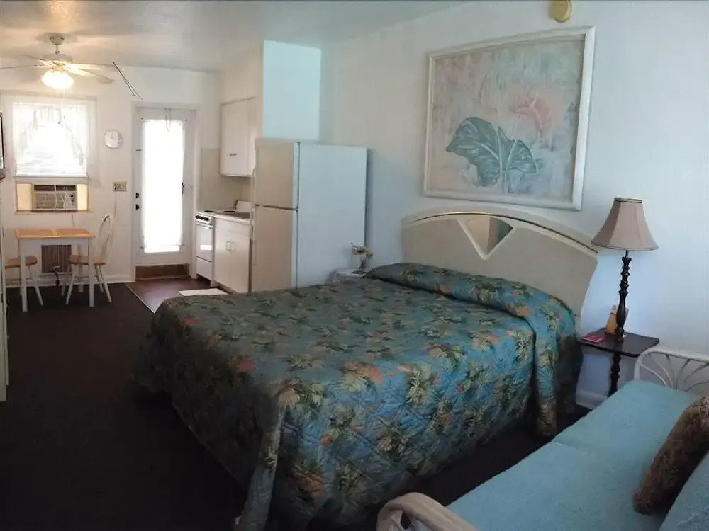 Echo Sails Motel