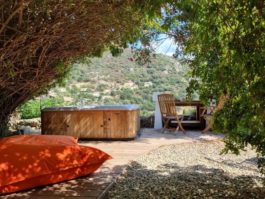 1722 Cosy Home Corbara
