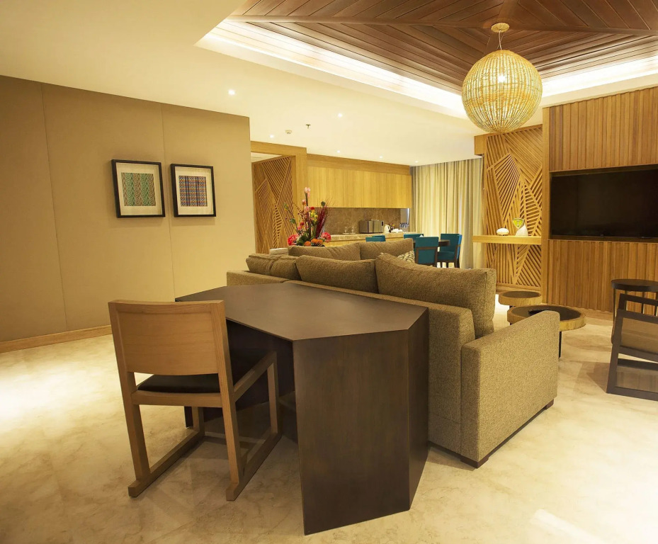 The Rinra Makassar