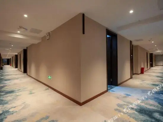 O.LIVE social Hotel
