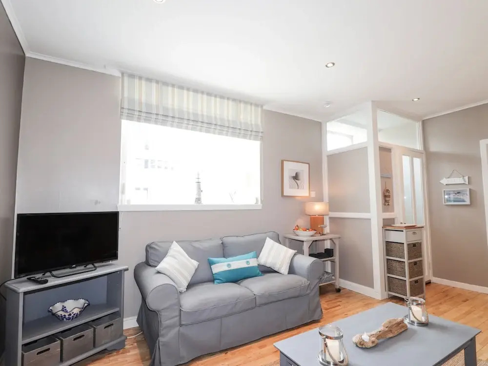18b New Street