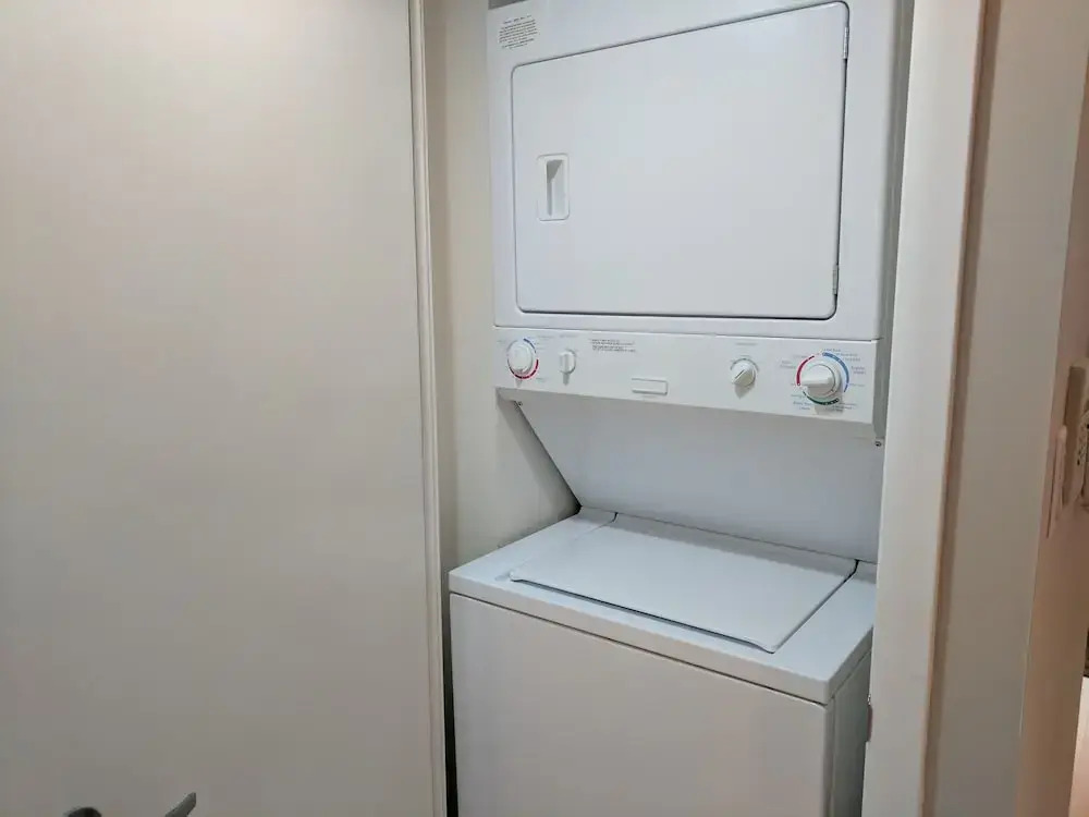 Hotel Suites near Eaton Centre